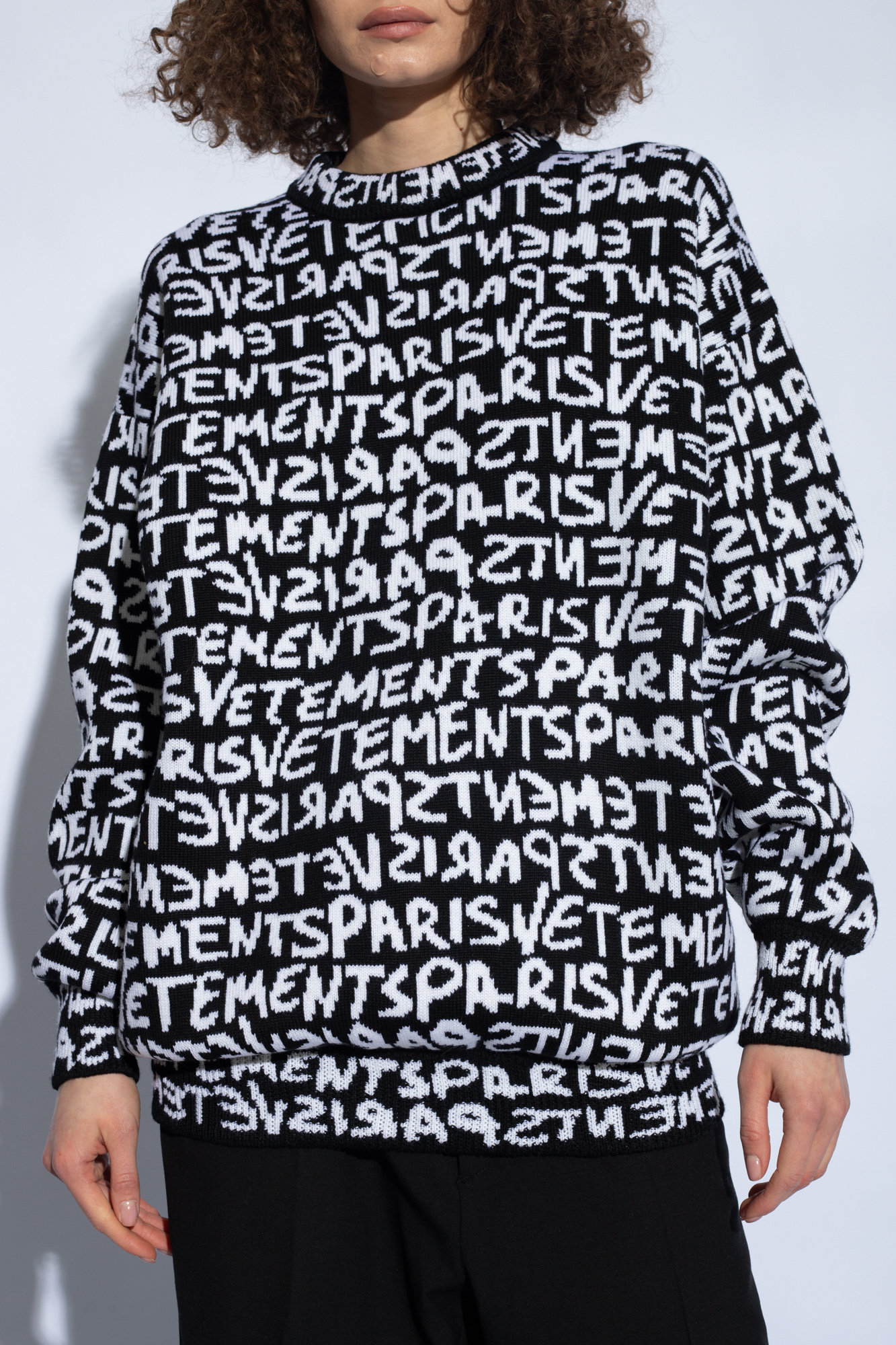 Black Wool sweater VETEMENTS GenesinlifeShops Netherlands J